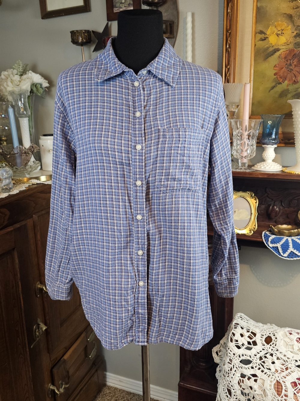 American Eagle Blue Plaid Flannel Button Up Shirt Small Soft Grunge
